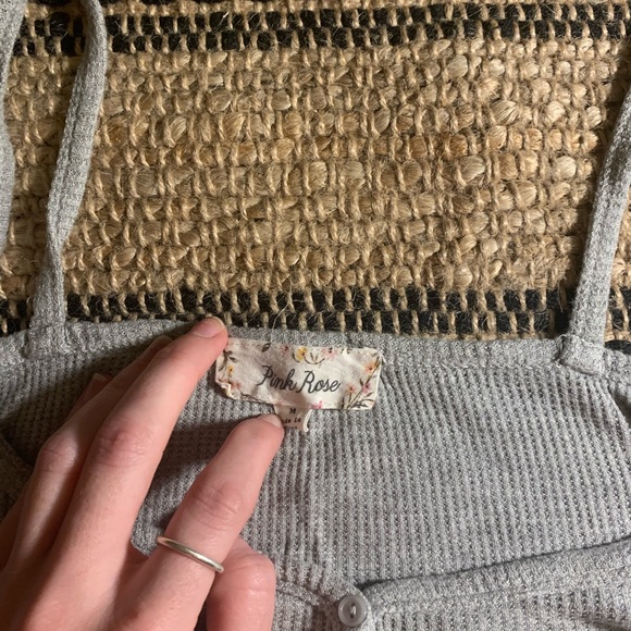 Waffle buttoned tank ❤️ - Picture 3 of 4